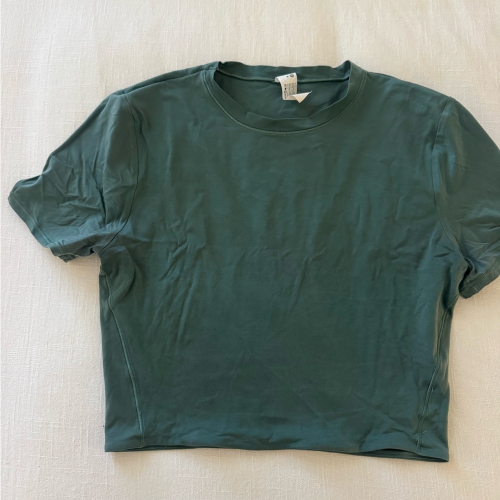 lululemon tshirt